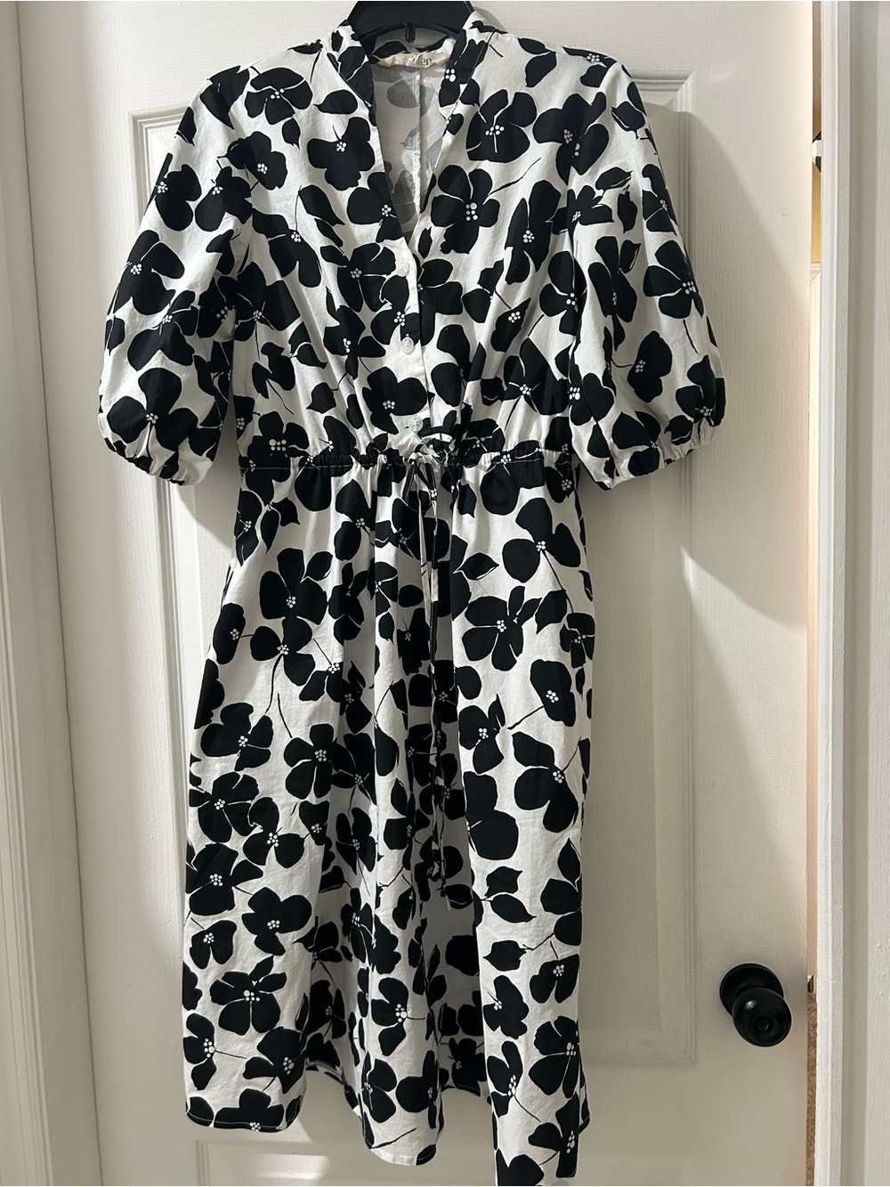 52 Seven White Midi Dress with Black Floral Print and Tie Waist